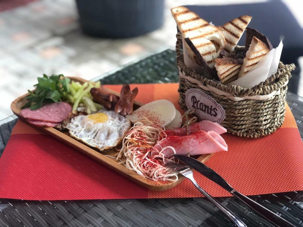 Ainlan Hotel Sukhumi Eksteriør billede